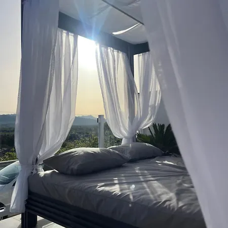 Nar Villa *