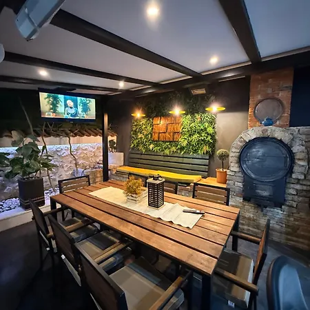Nar Villa