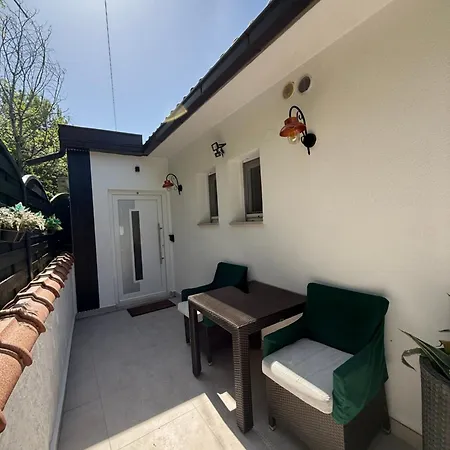 Villa Nar *