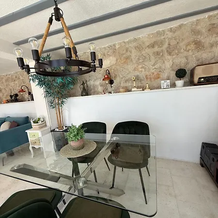 Nar Liyubuşka