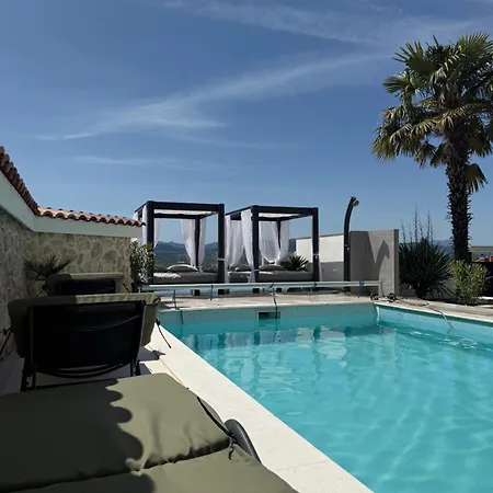 Villa Nar *